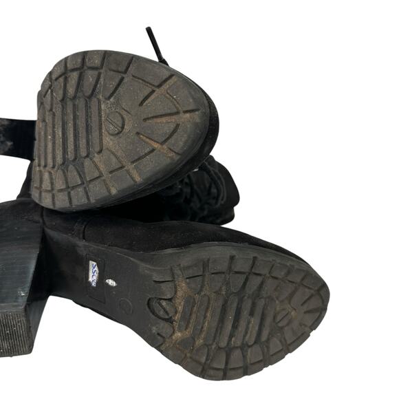 White Mountain Heeled Fleece Lined Black Faux Suede Boots 7 Classic Casual - Picture 3 of 8